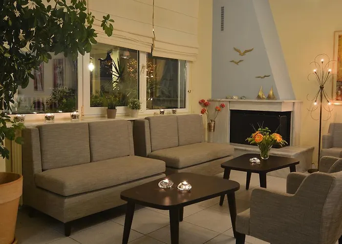 Grand Blue Aparthotel 2*